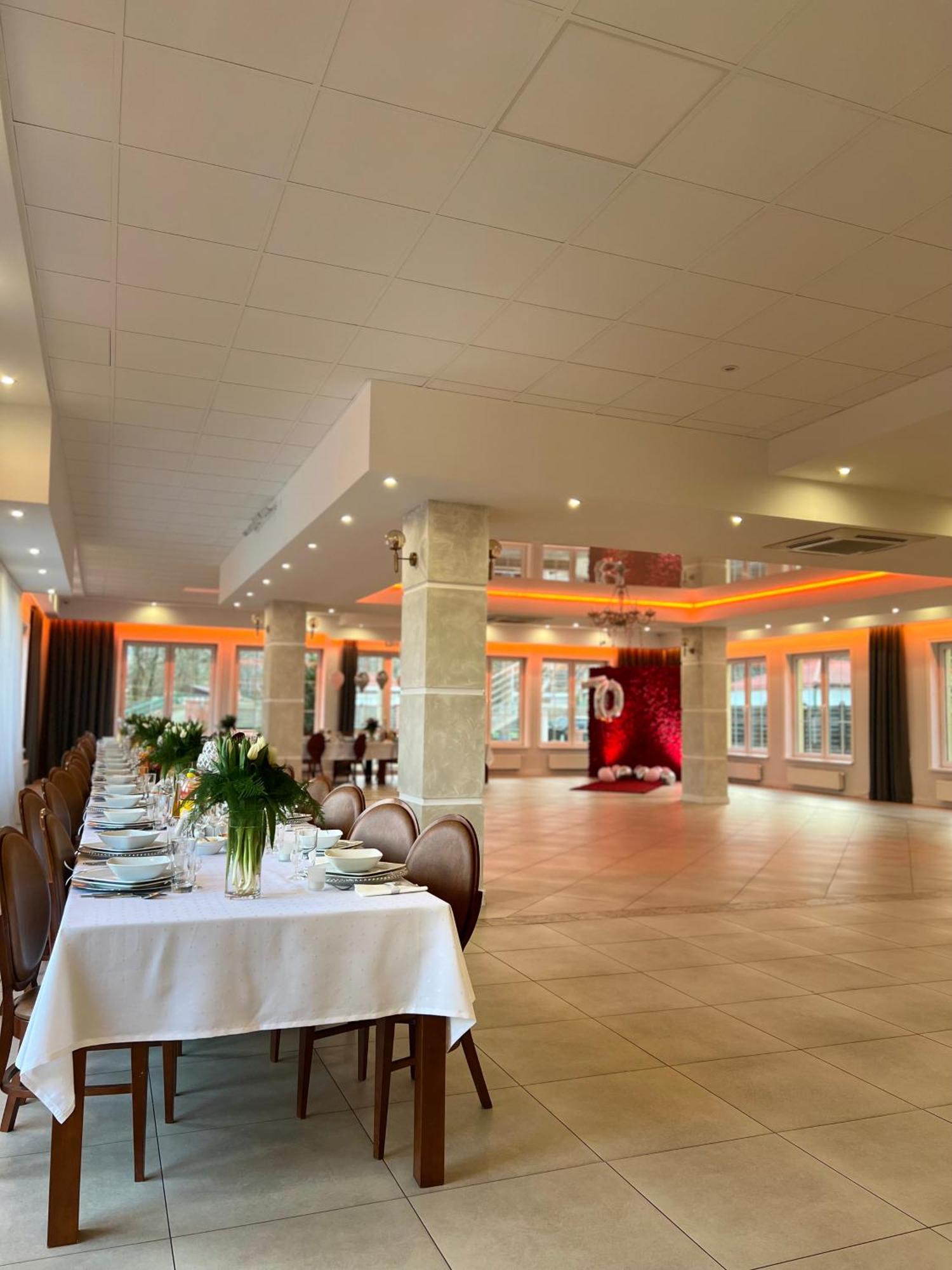 Pensjonat I Klub Jezdziecki Michelin Wloclawek Bagian luar foto